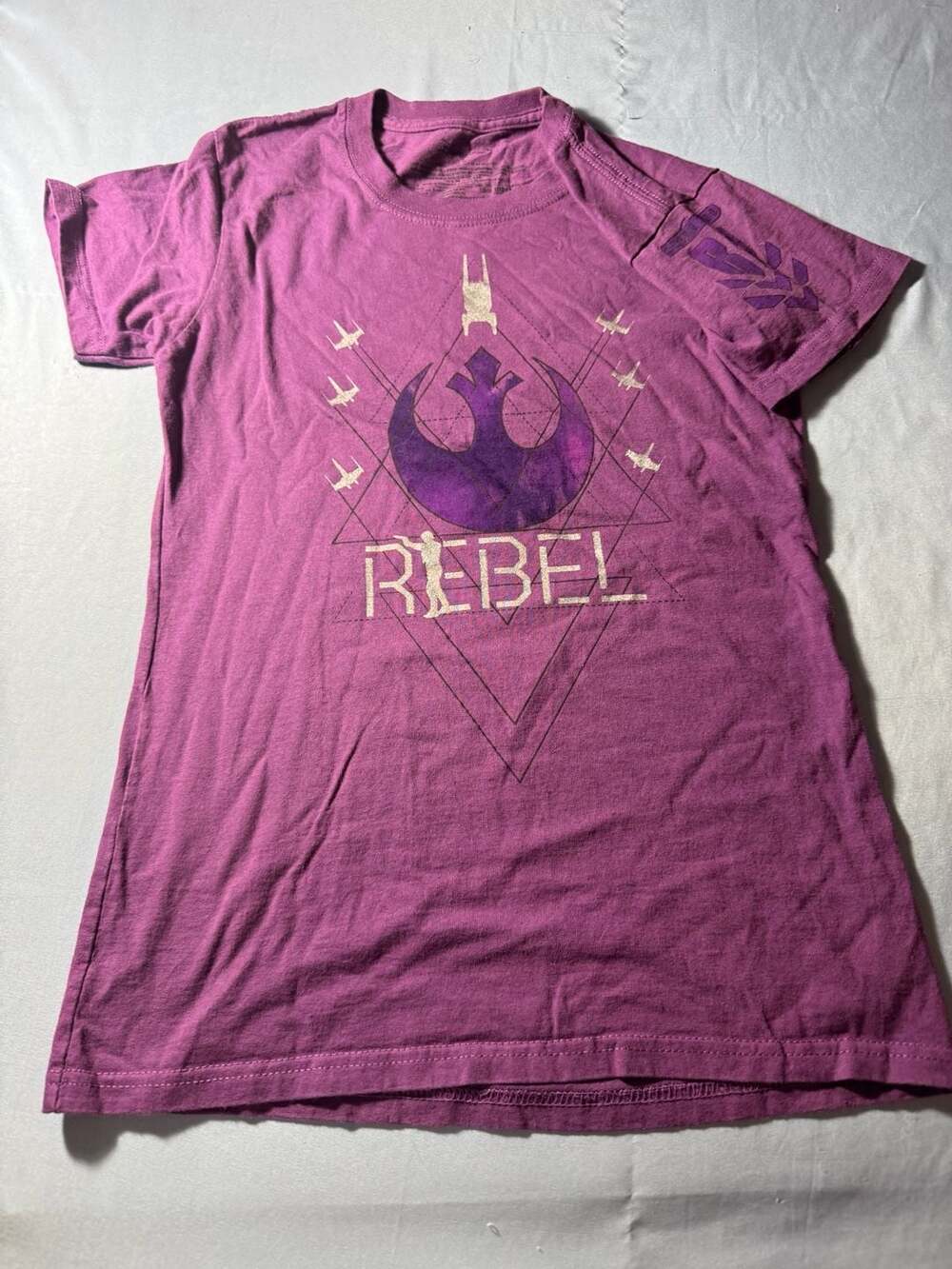 Disney Store Star Wars Rebel Purple Graphic Tee Small